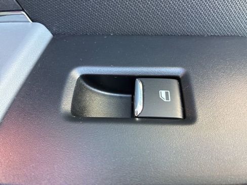 Used 2024 Ford F150 XLT w/ Equipment Group 302A MID image 29