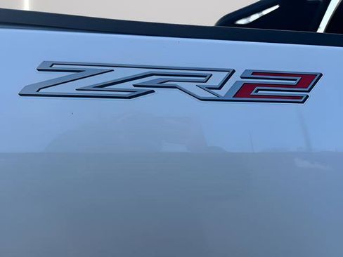 Used 2018 Chevrolet Colorado ZR2 w/ ZR2 Dusk Special Edition image 28