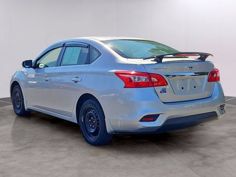 Used 2016 Nissan Sentra S FWD image 6