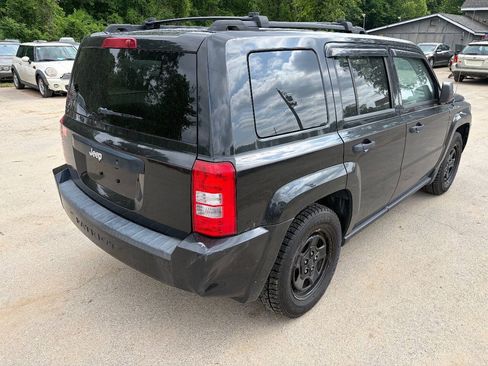 Used 2010 Jeep Patriot Sport FWD image 5