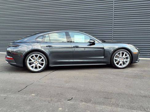 New 2025 Porsche Panamera 4 image 27