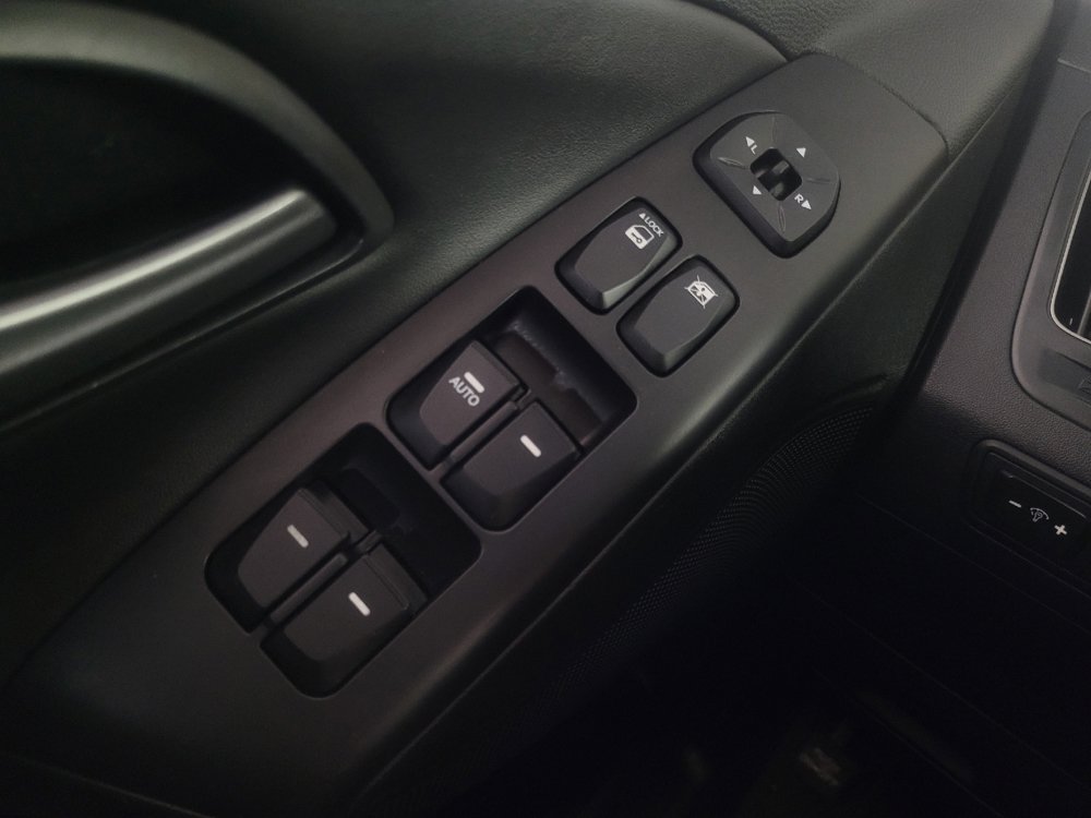 Used 2015 Hyundai Tucson SE FWD image 27