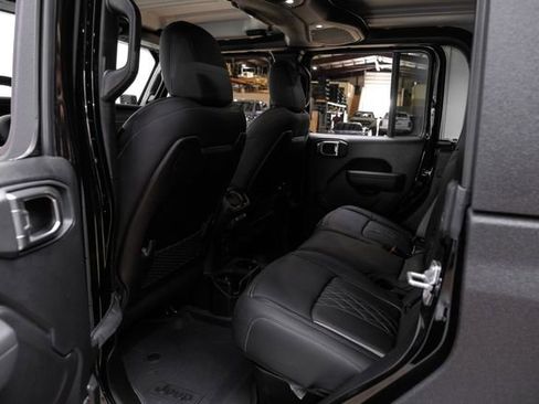 Used 2025 Jeep Gladiator Rubicon w/ Safety Group image 79