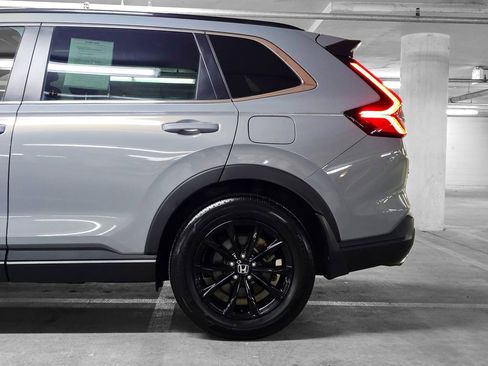 Certified 2023 Honda CR-V Sport image 19