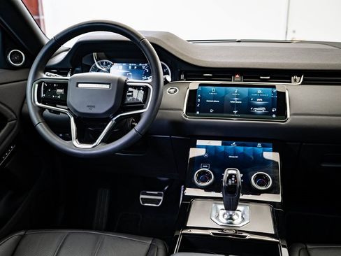 Used 2023 Land Rover Range Rover Evoque R-Dynamic SE image 32