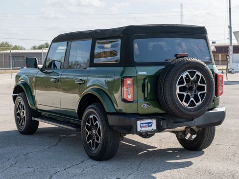 Used 2023 Ford Bronco Outer Banks image 5