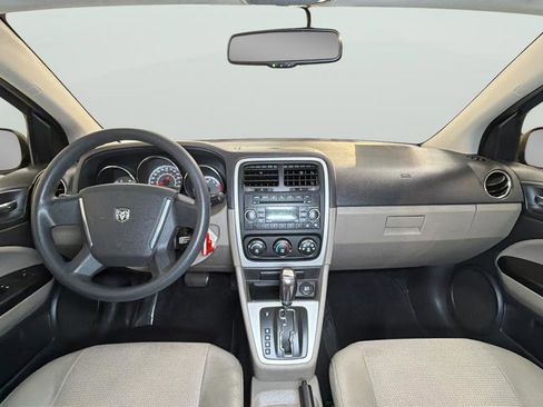 Used 2010 Dodge Caliber Mainstreet image 31