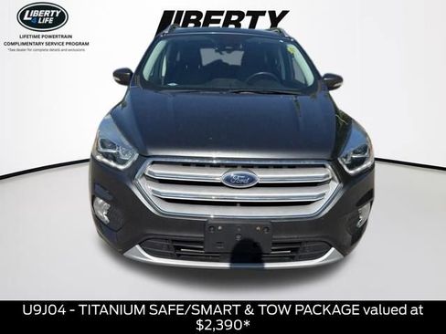 Used 2019 Ford Escape Titanium AWD/4WD image 2