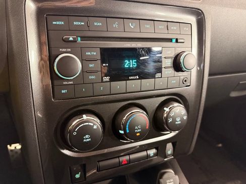 Used 2009 Dodge Challenger SRT8 w/ SRT Option Group II RWD image 37