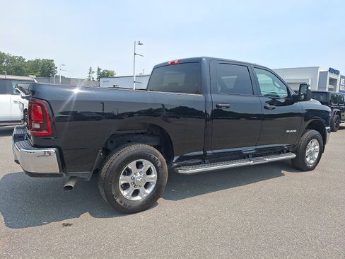 Used 2025 RAM 2500 Big Horn AWD/4WD image 6