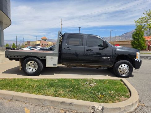 Used 2009 Chevrolet Silverado 2500 W/T AWD/4WD image 4