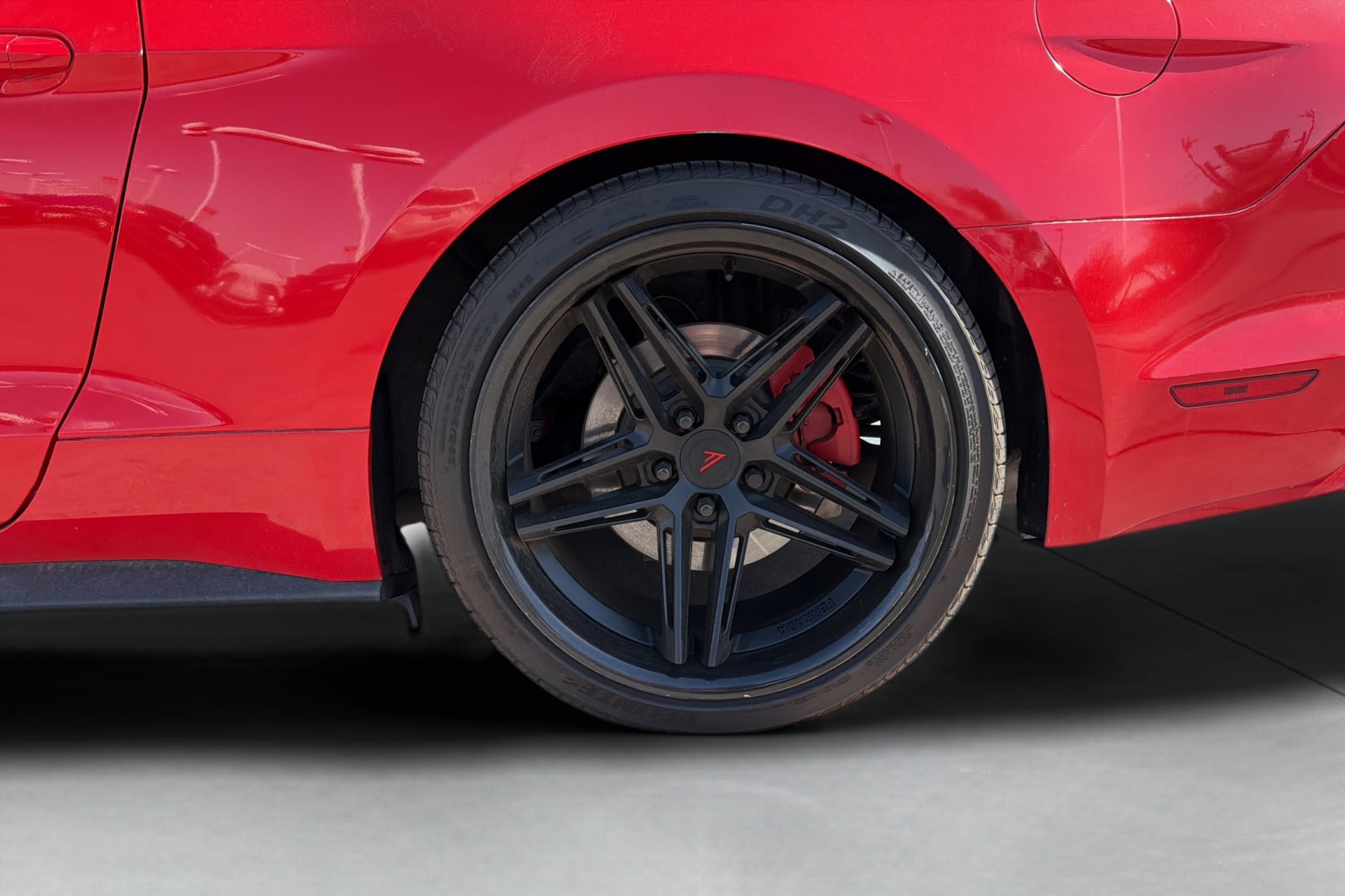 Used 2016 Ford Mustang Coupe RWD image 37