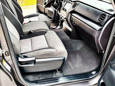 Used 2015 Toyota Tundra SR w/ Tow Package RWD image 15