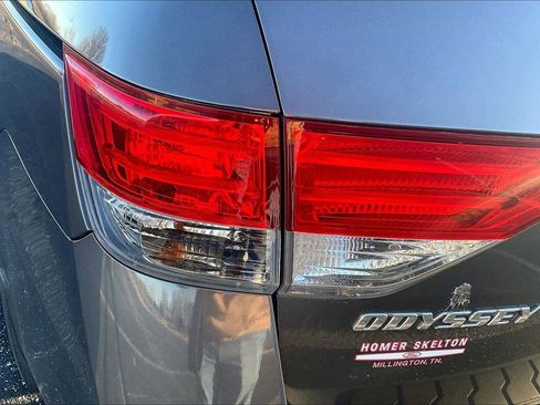 Used 2016 Honda Odyssey EX-L image 25