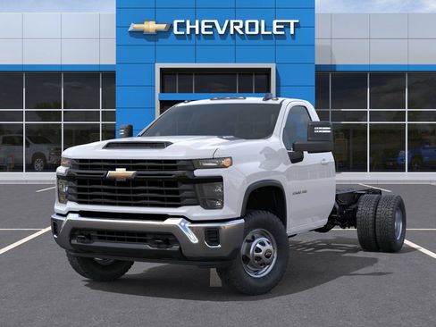 New 2025 Chevrolet Silverado 3500 W/T w/ WT Convenience Package AWD/4WD image 34