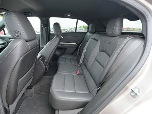 Used 2025 Cadillac XT4 Premium Luxury AWD/4WD image 19