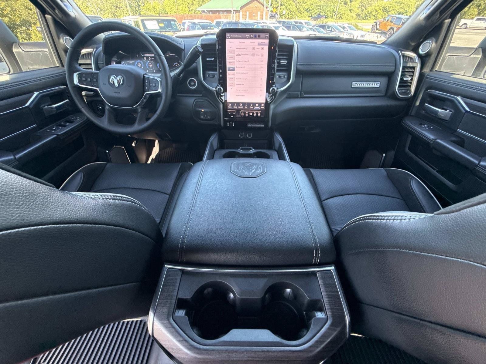 Certified 2025 RAM 2500 Laramie AWD/4WD image 20