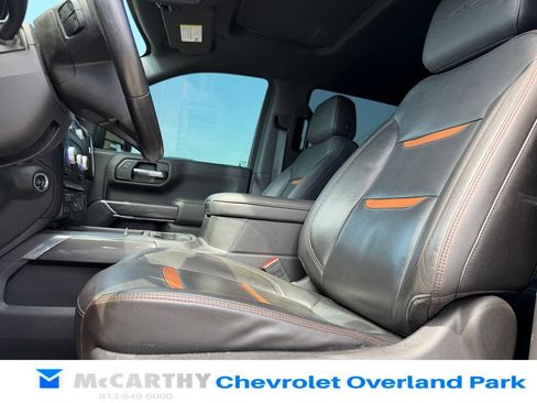 Used 2020 GMC Sierra 1500 AT4 w/ AT4 Premium Package AWD/4WD image 10