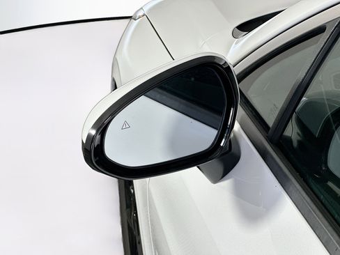 Used 2025 Kia K5 LXS image 16