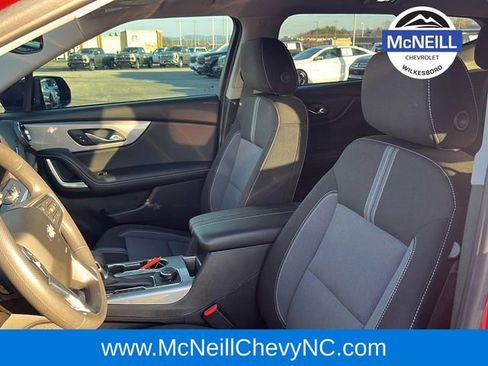 Used 2024 Chevrolet Blazer LT w/ Convenience Package image 16