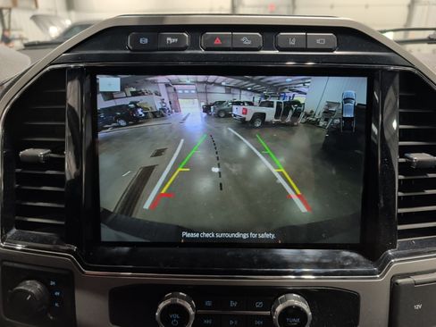 Used 2022 Ford F250 Lariat w/ Tremor Off-Road Package AWD/4WD image 14