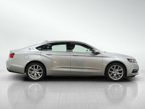 Used 2018 Chevrolet Impala Premier FWD image 6