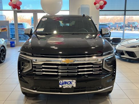 Used 2025 Chevrolet Tahoe Premier image 7