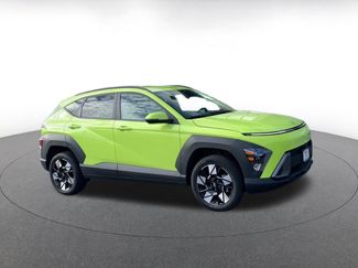 Used 2025 Hyundai Kona SEL video 2