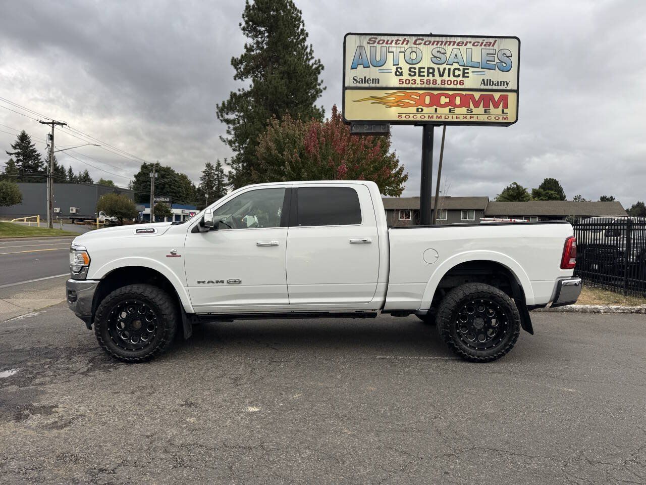 Used 2019 RAM 2500 Limited AWD/4WD image 4