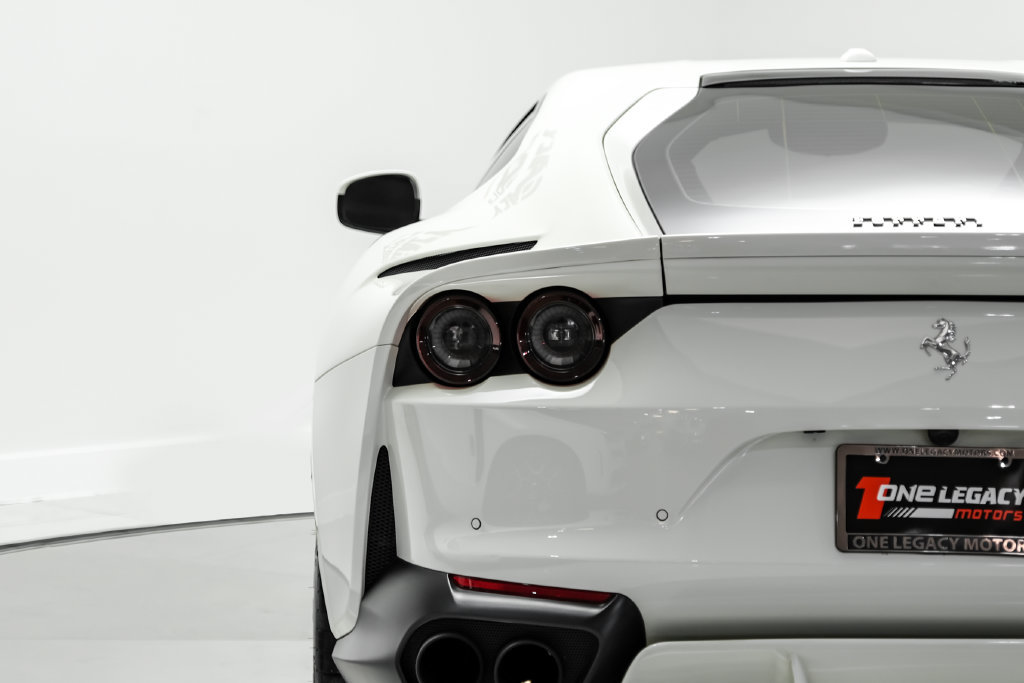 Used 2019 Ferrari 812 Superfast RWD image 52