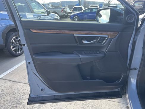 Used 2022 Honda CR-V Touring image 37