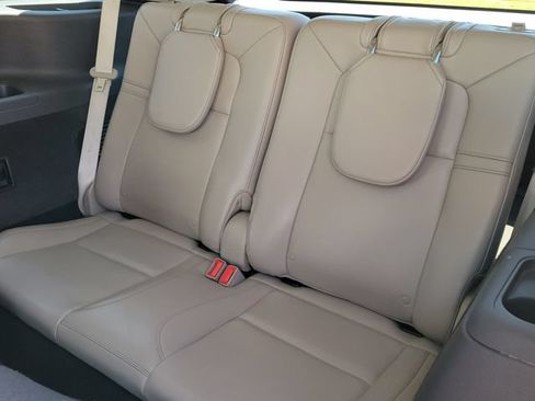 Used 2022 Lincoln Aviator AWD w/ Premium Package image 9