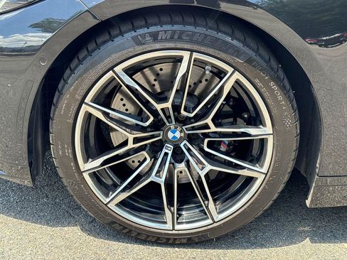 Used 2021 BMW M4 Competition w/ Executive Package RWD image 10