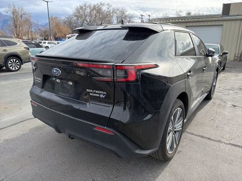 Used 2024 Subaru Solterra Limited image 6