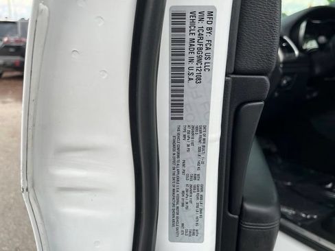 Used 2022 Jeep Grand Cherokee Limited w/ Trailer Tow Group IV AWD/4WD image 37