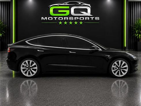 Used 2018 Tesla Model 3 Long Range AWD/4WD image 8