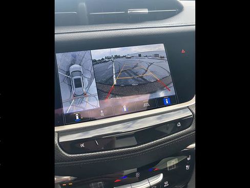 Certified 2023 Cadillac XT5 Premium Luxury w/ Technology Package AWD/4WD image 16