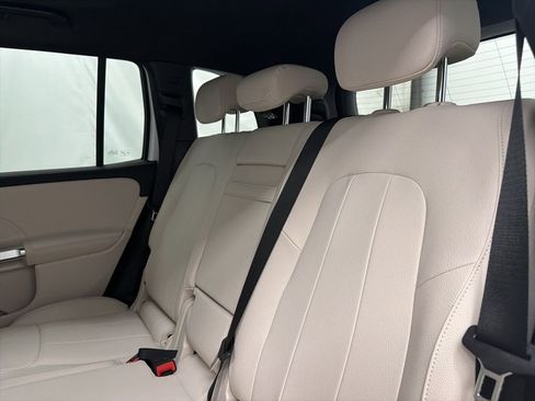 Used 2026 Mercedes-Benz GLB 250 image 18