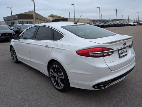 Used 2017 Ford Fusion Titanium image 5