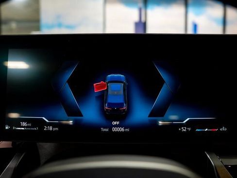 New 2026 BMW 540i xDrive w/ M Sport Package image 17