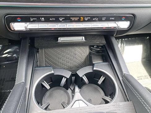 Used 2021 Mercedes-Benz GLE 350 4MATIC image 22
