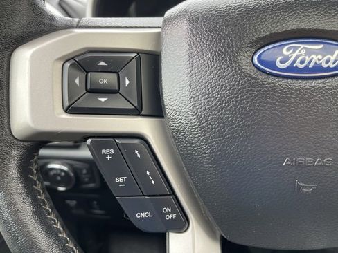 Used 2019 Ford F150 Lariat w/ Equipment Group 502A Luxury image 19