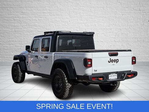 Used 2025 Jeep Gladiator Mojave w/ Convenience Group image 3