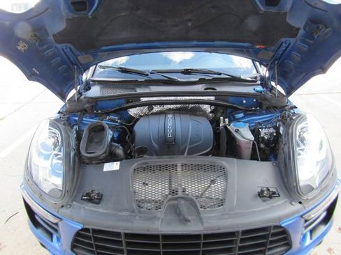 Used 2018 Porsche Macan image 59