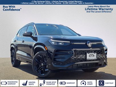 New 2025 Volkswagen Tiguan SE R-Line