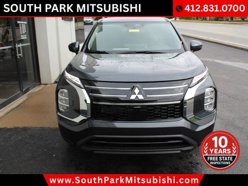 New 2026 Mitsubishi Outlander ES AWD/4WD image 4