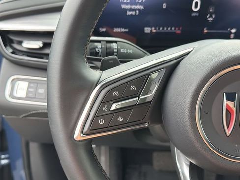 Certified 2025 Buick Enclave Preferred FWD image 21