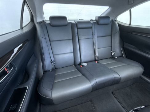 Used 2018 Lexus ES 350 w/ Navigation System Package image 45