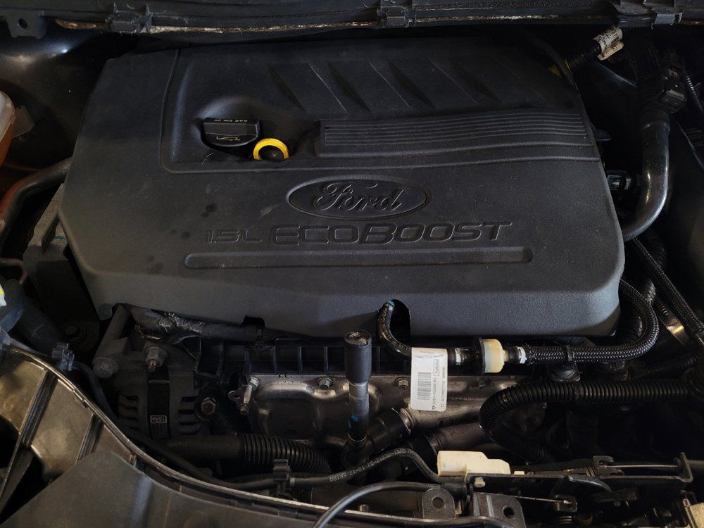 Used 2017 Ford Escape SE w/ SE Sport Appearance Package FWD image 30