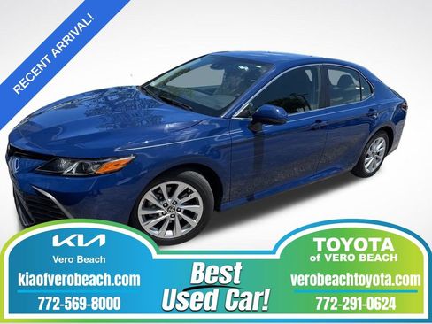 Used 2023 Toyota Camry LE FWD image 1